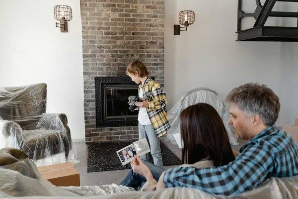 Conseils pratiques pour un déménagement serein sans perturber le sommeil de votre bébé.